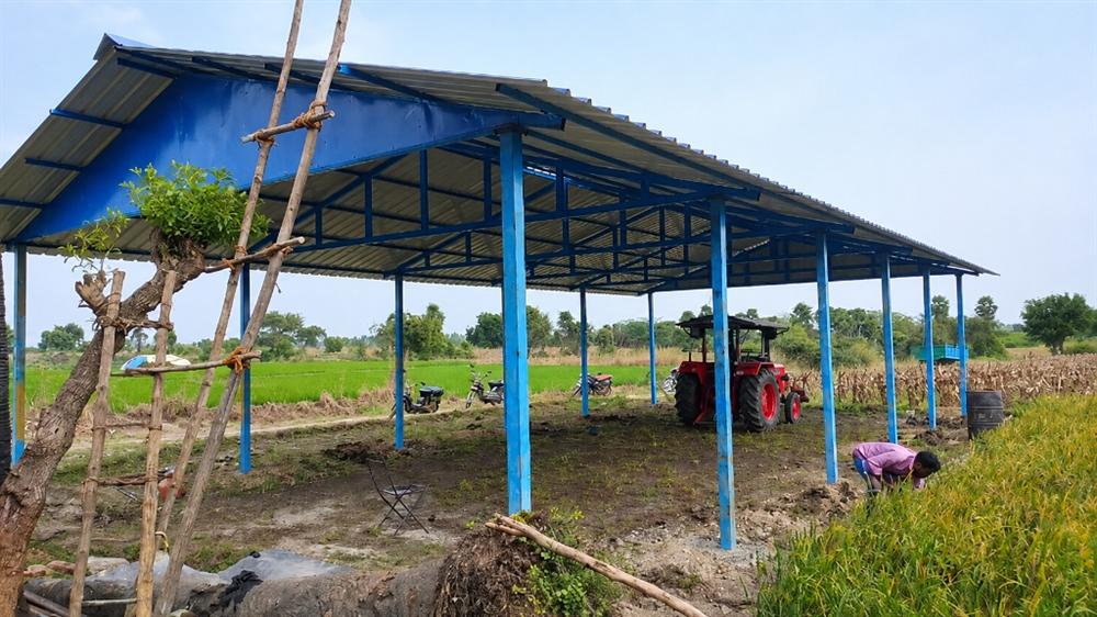 Agri-Equipment Storage & Farm Canopy